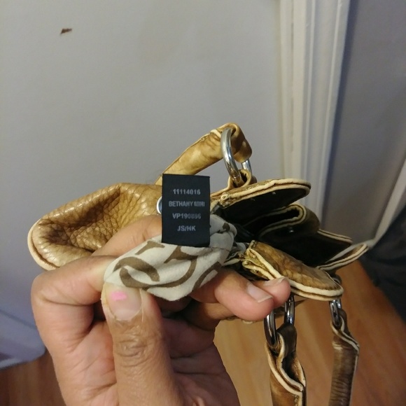 Guess Bethany mini purse - Picture 5 of 5